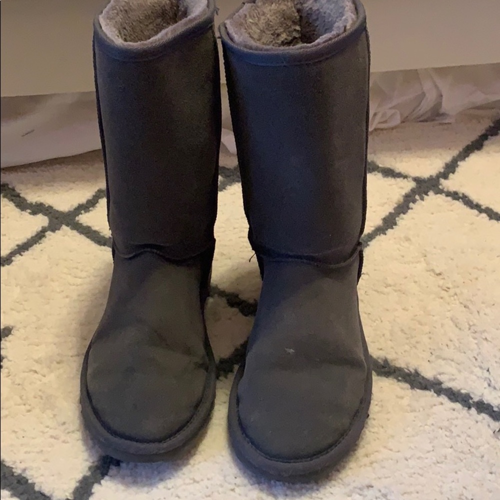 Authentic Classic Tall Gray Uggs